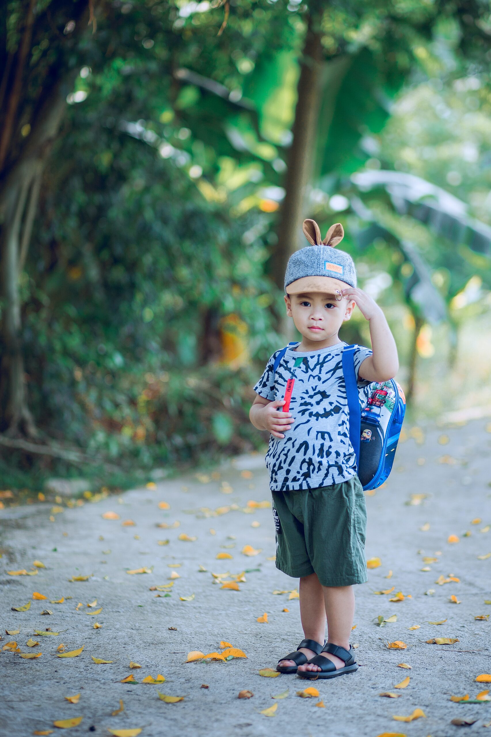 preschooler wearing a backpack